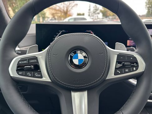 New 2026 BMW X5 xDrive40i w/ Executive Package image 21