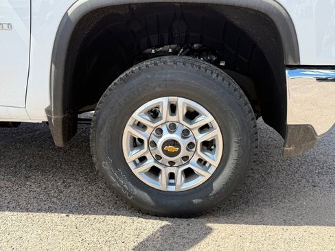 New 2025 Chevrolet Silverado 2500 W/T image 10