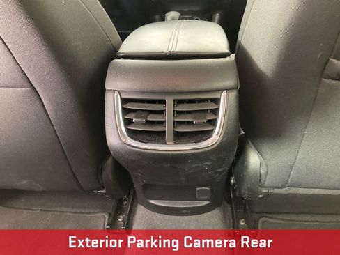 Used 2023 Chevrolet Malibu LT image 16