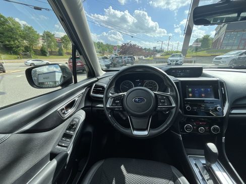 Certified 2023 Subaru Forester Premium AWD/4WD image 18