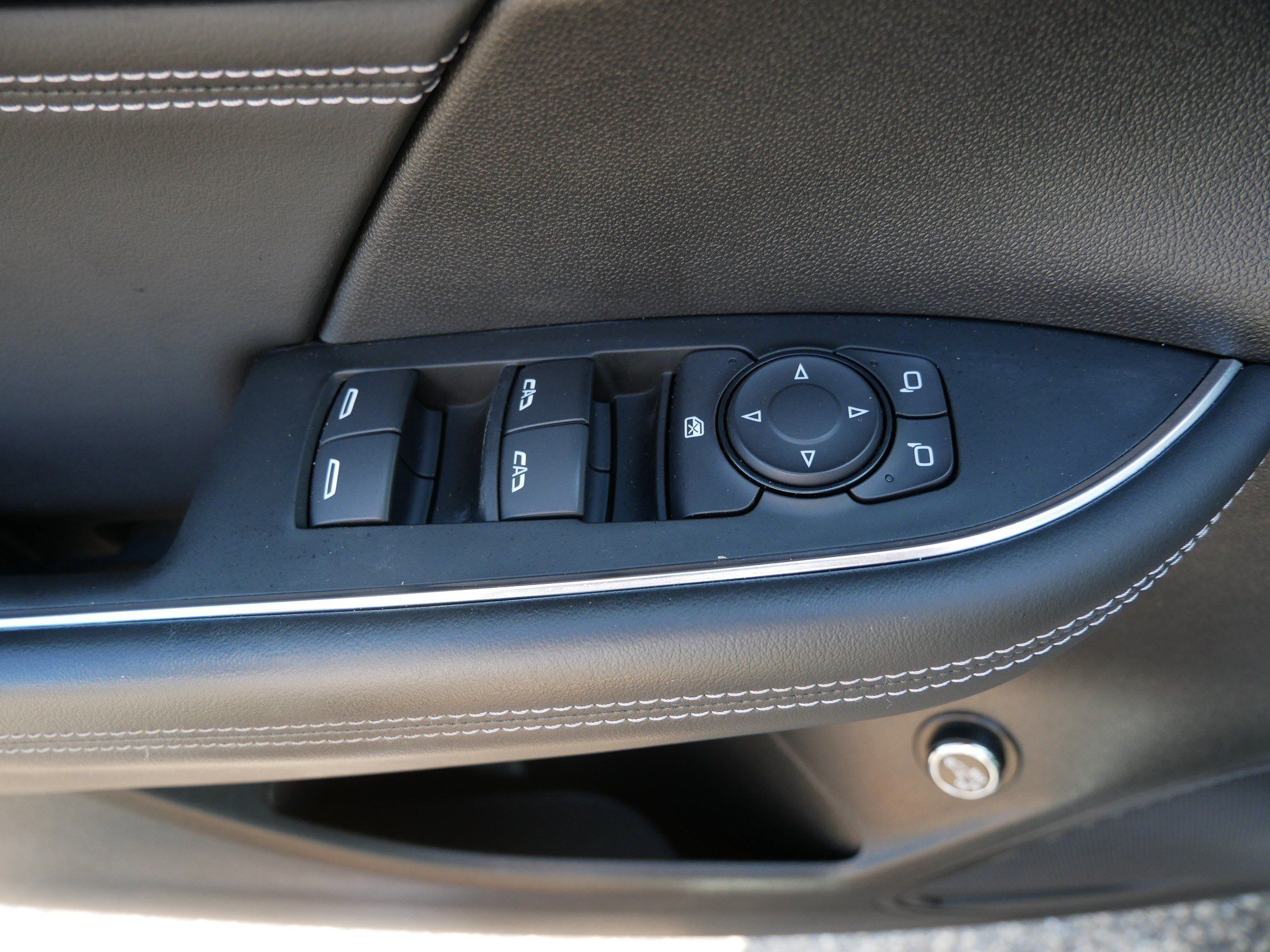 Used 2022 Buick Envision Preferred AWD/4WD image 16