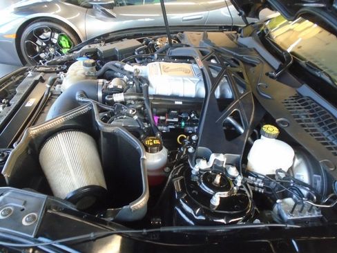 Used 2020 Ford Mustang Shelby GT500 w/ Technology Package image 43