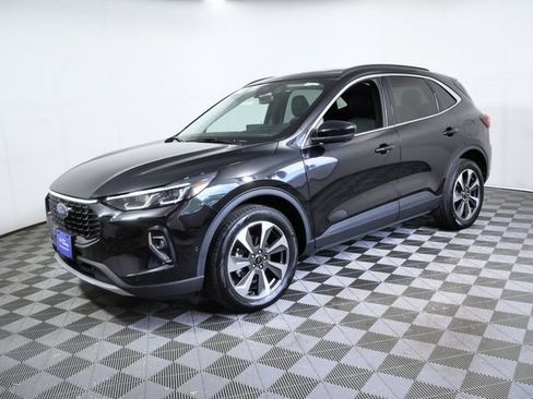 Certified 2023 Ford Escape Platinum w/ Premium Technology Package AWD/4WD image 5