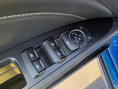 Used 2017 Ford Fusion Titanium image 10