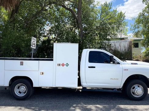Used 2019 RAM 3500 Tradesman AWD/4WD image 3