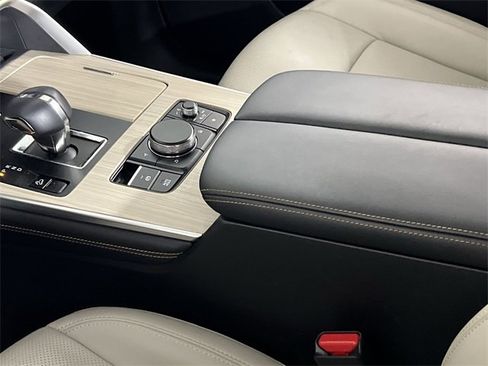 Used 2025 MAZDA CX-90 3.3 Turbo w/ Preferred Package image 19