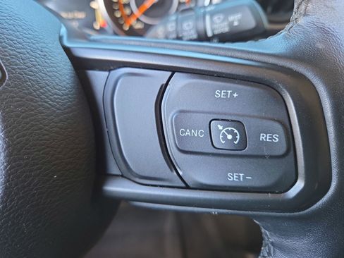 Used 2021 Jeep Wrangler Unlimited Sport image 29