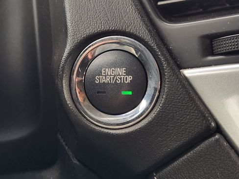 Used 2020 Chevrolet Tahoe Premier AWD/4WD image 16