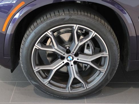 Used 2026 BMW X5 xDrive40i w/ Executive Package image 27