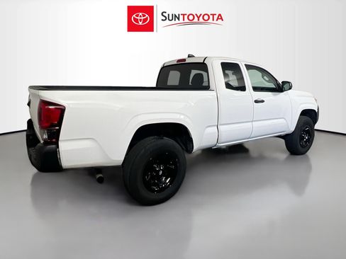 Used 2023 Toyota Tacoma SR image 4