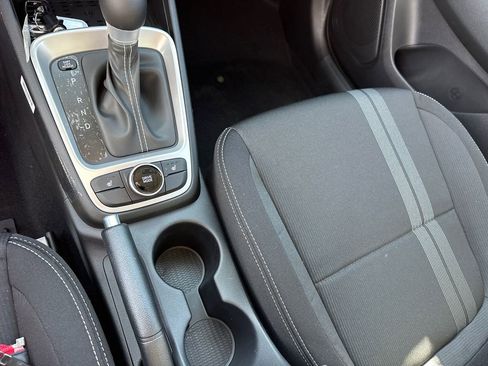 New 2026 Hyundai Venue SEL FWD image 33
