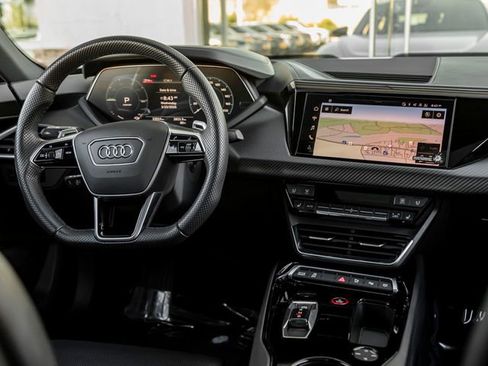 Used 2023 Audi e-tron GT Prestige w/ Prestige Package image 22