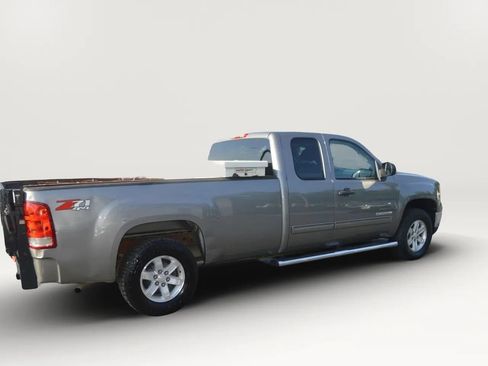 Used 2013 GMC Sierra 1500 SLE w/ Power Tech Package AWD/4WD image 7