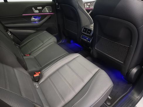 Used 2023 Mercedes-Benz GLS 580 4MATIC image 13