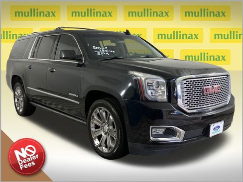 Used 2015 GMC Yukon XL Denali w/ Premium Package image 1
