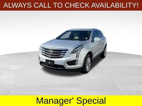 Used 2019 Cadillac XT5 FWD image 3