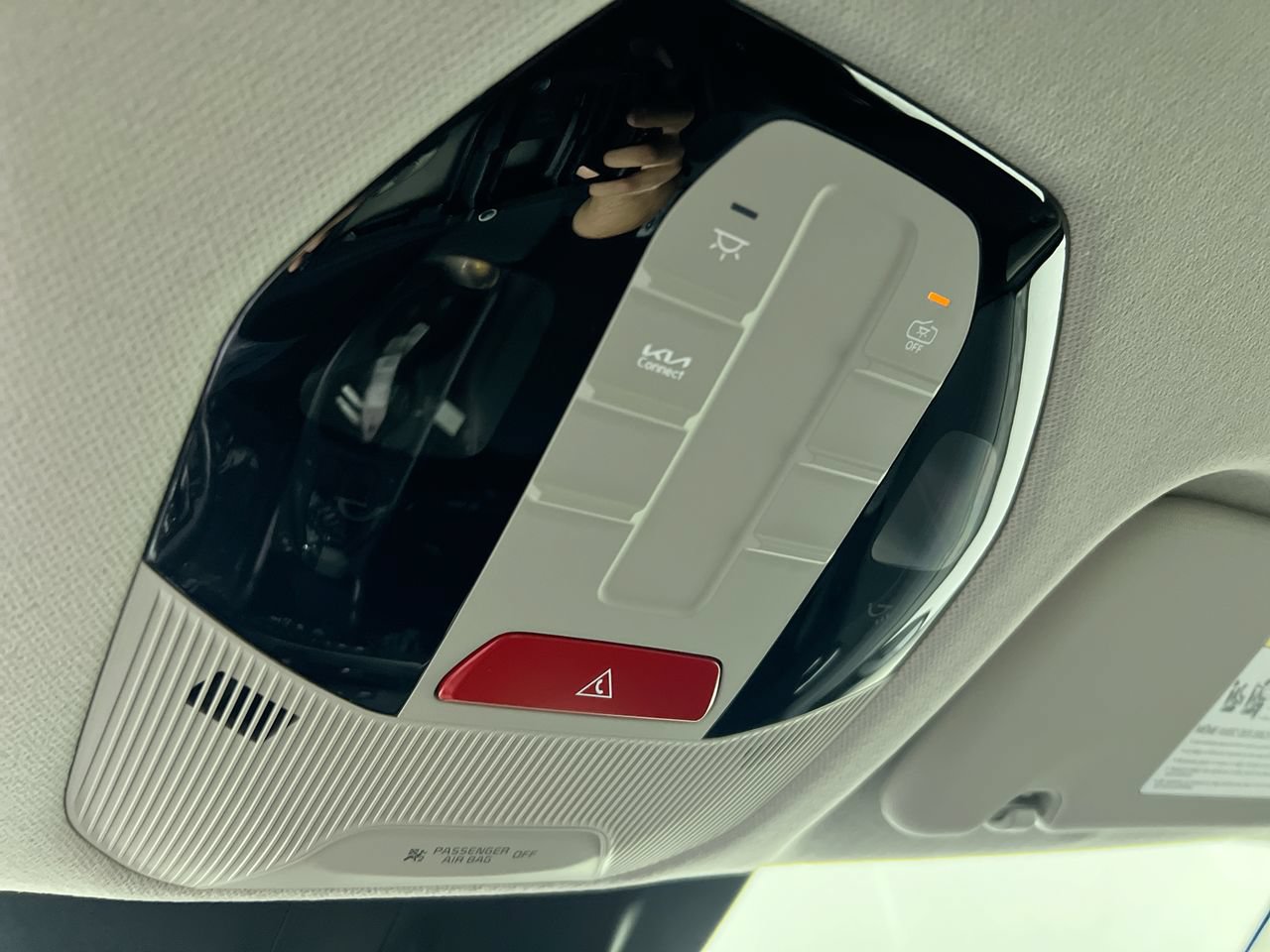 New 2026 Kia K4 FWD image 19