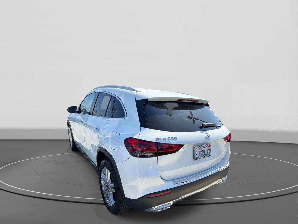 Used 2021 Mercedes-Benz GLA 250 w/ Premium Package image 5