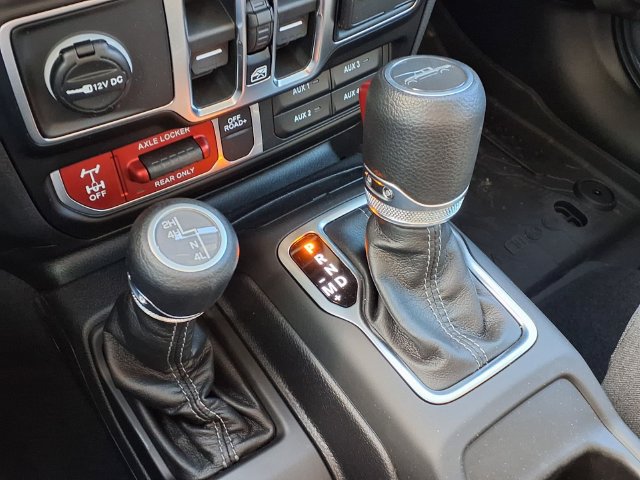 New 2026 Jeep Gladiator Sport AWD/4WD image 12