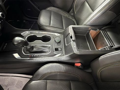 Used 2018 Chevrolet Traverse Premier w/ Driver Confidence II Package image 26