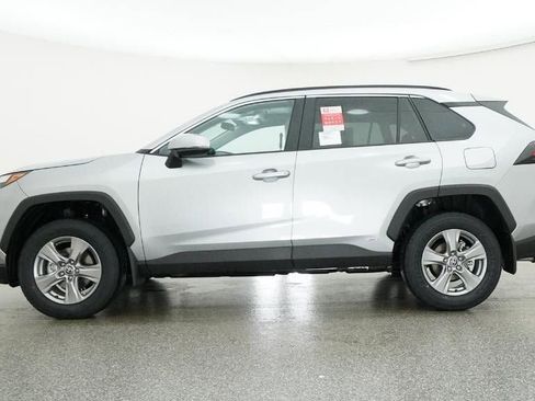 New 2025 Toyota RAV4 XLE image 19