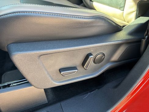 Certified 2024 Ford Bronco Wildtrak image 22