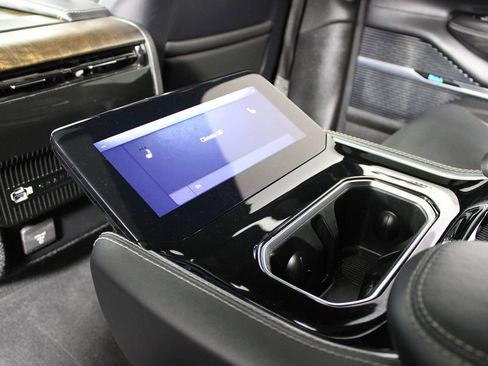 Used 2022 Jeep Grand Wagoneer Series I image 49