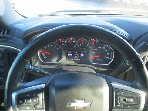 Used 2020 Chevrolet Silverado 1500 LTZ w/ LTZ Premium Package image 28