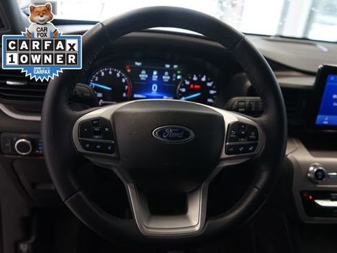 Used 2023 Ford Explorer XLT image 20