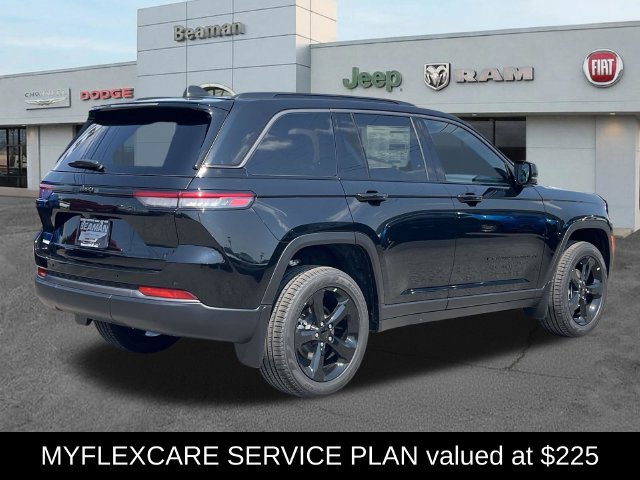 New 2026 Jeep Grand Cherokee Limited w/ Limited Altitude Package RWD image 7