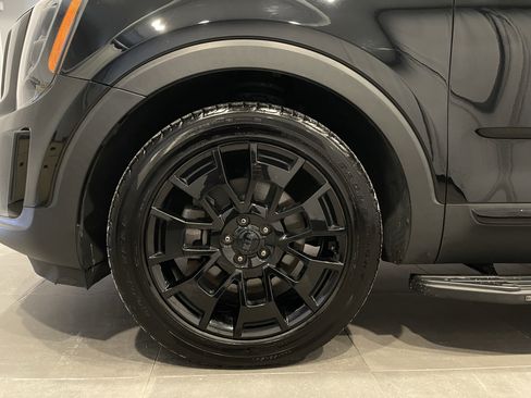 Used 2021 Kia Telluride EX w/ EX Premium Package image 8