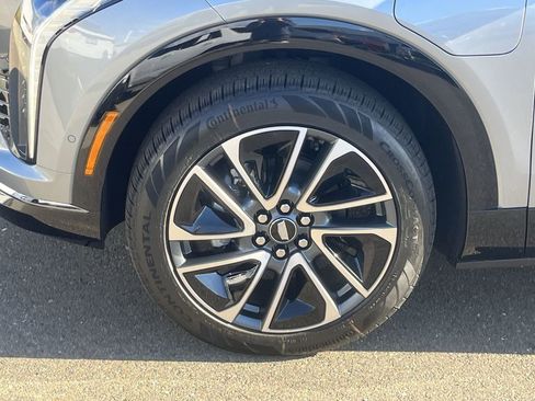 New 2026 Cadillac Optiq Sport 1 image 25