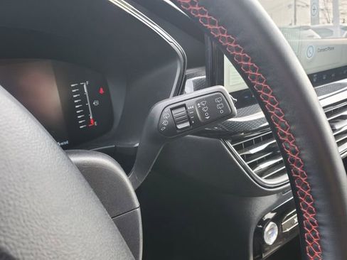 Used 2023 Ford Escape ST-Line w/ Tech Pack #1 image 16