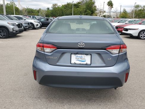 Used 2024 Toyota Corolla LE image 5