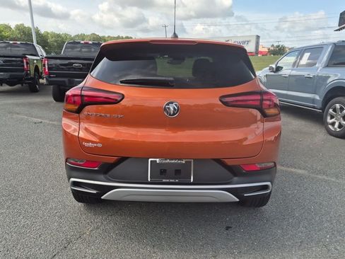 Used 2023 Buick Encore GX Preferred w/ Cold Weather Comfort Package FWD image 5