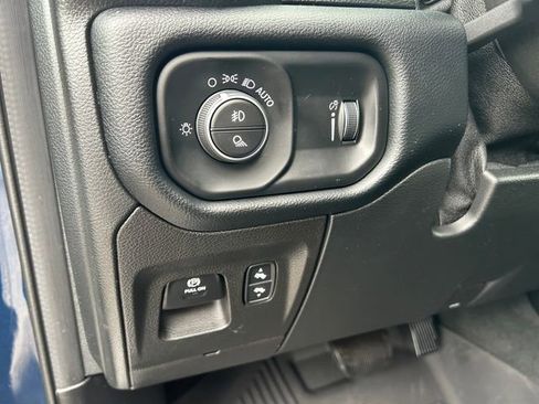 Used 2021 RAM 1500 Big Horn image 21