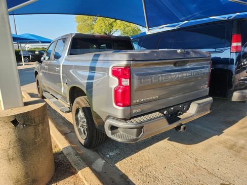 Used 2020 Chevrolet Silverado 1500 RST w/ Texas Edition RWD image 3