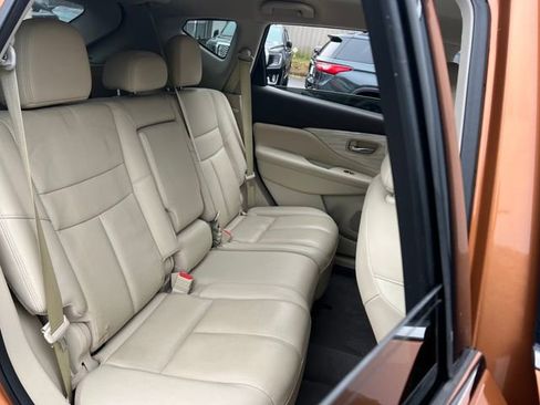 Used 2016 Nissan Murano SL w/ Cargo Package image 30