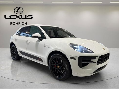 Used 2021 Porsche Macan GTS image 3