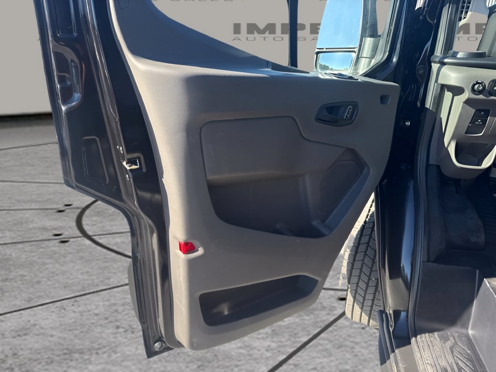 Used 2022 Ford E-Transit Low Roof w/ Load Area Protection Package RWD image 22