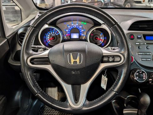 Used 2010 Honda Fit Sport image 30