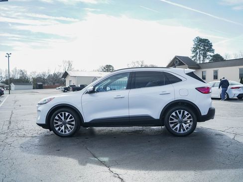 Used 2020 Ford Escape Titanium w/ Titanium Premium Package 2.0 image 34