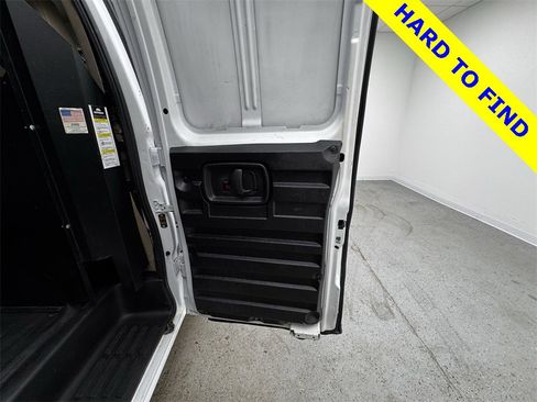 Used 2018 GMC Savana 2500 Work Van w/ Driver Convenience Package image 13
