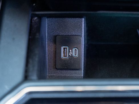 Certified 2021 Ford F250 XLT w/ XLT Premium Package image 28