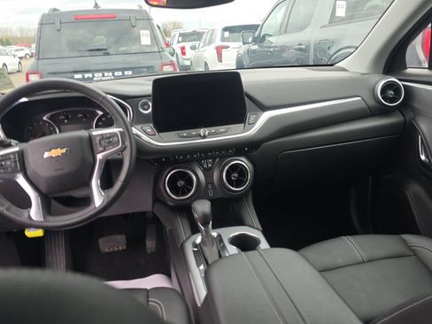 Used 2024 Chevrolet Blazer LT w/ Midnight/Sport Edition FWD image 17
