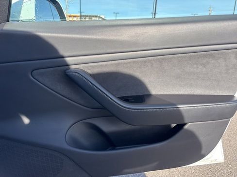Used 2020 Tesla Model 3 Long Range image 10