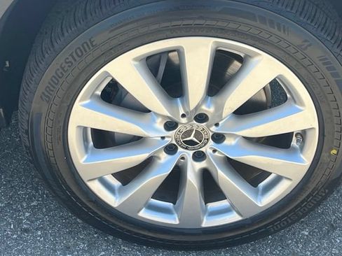 Used 2020 Mercedes-Benz GLC 300 4MATIC Coupe image 35