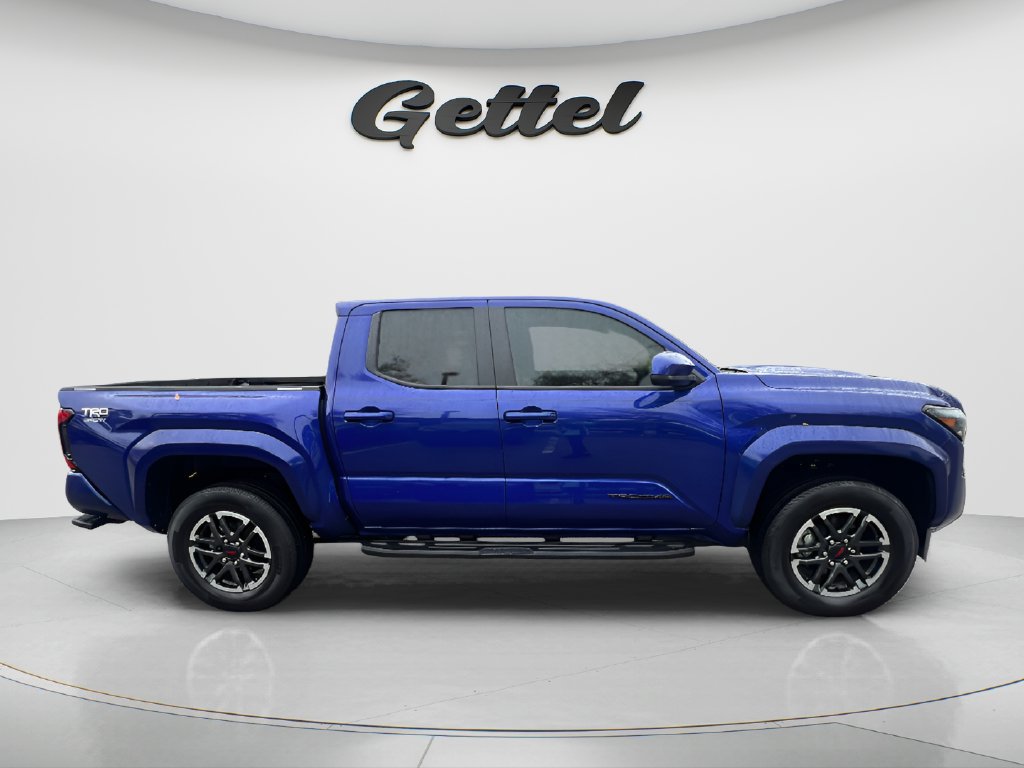 Certified 2025 Toyota Tacoma TRD Sport AWD/4WD image 4