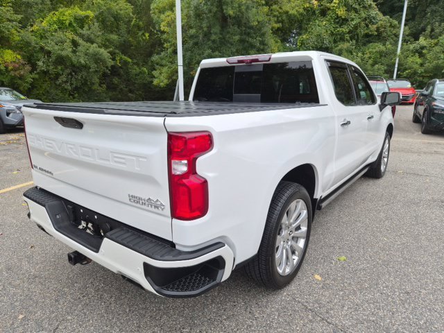 Used 2021 Chevrolet Silverado 1500 High Country w/ Technology Package AWD/4WD image 8