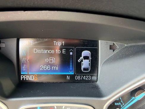 Used 2016 Ford Escape Titanium w/ Equipment Group 301A FWD image 13